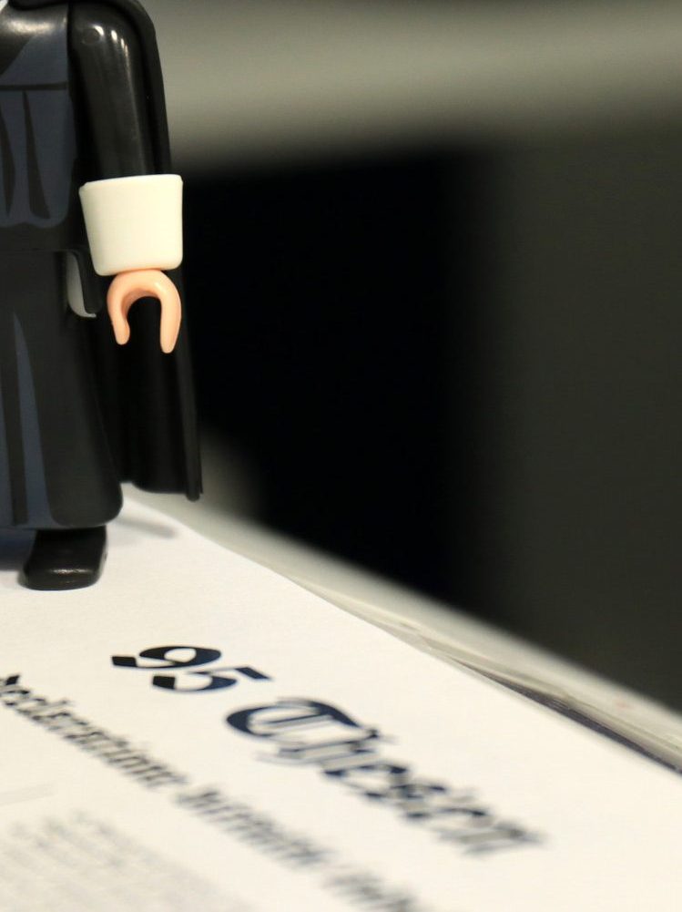 ein Spielzeug mit Figure Martin Luther